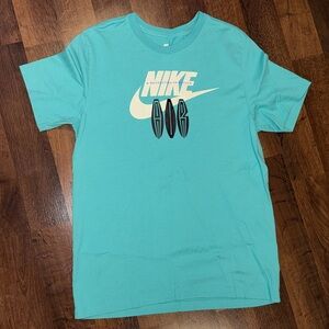 Nike Turquoise Tee with Bold Nike Air Logo (men’s size large)
